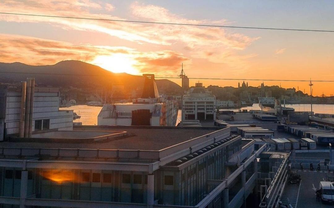 Hotel Mare E Monti Genua Exterior foto